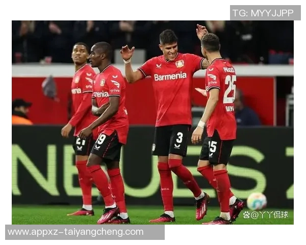 勒沃库森因旅途不顺延误数小时抵达曼彻斯特备战比赛